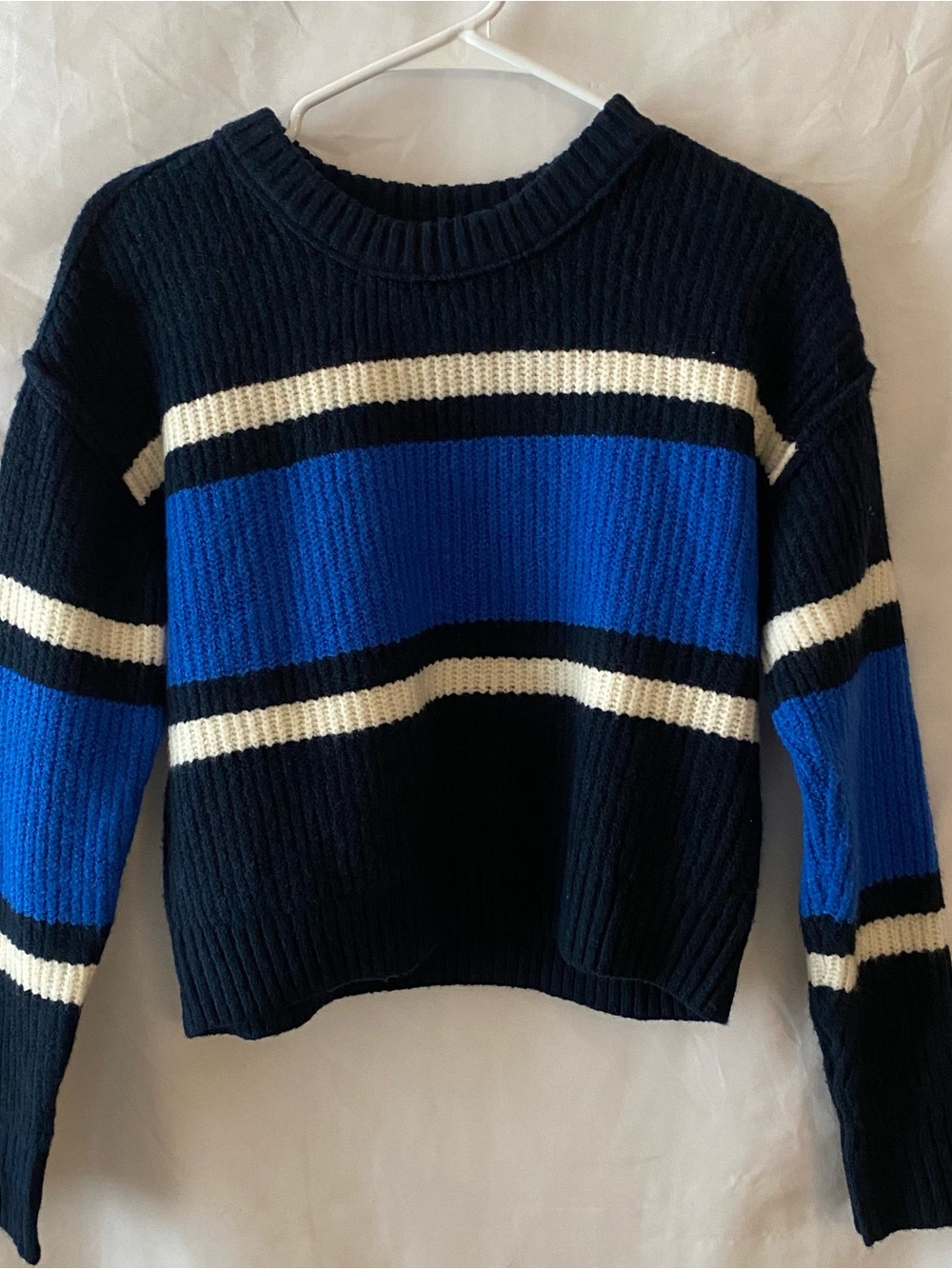 NWT American Eagle Striped Cropped Knit Sweater Navy Blue White XS